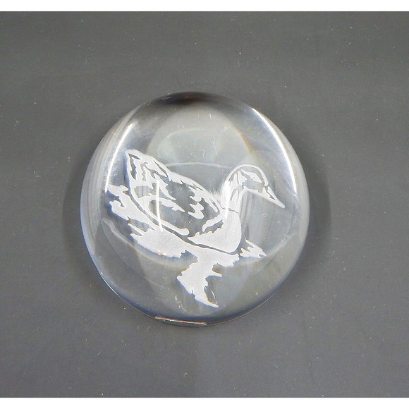 Jonel Full Lead Crystal Etched Duck Dome Magnifying Paperweight 3-1/2 Inches - Picture 4 of 10